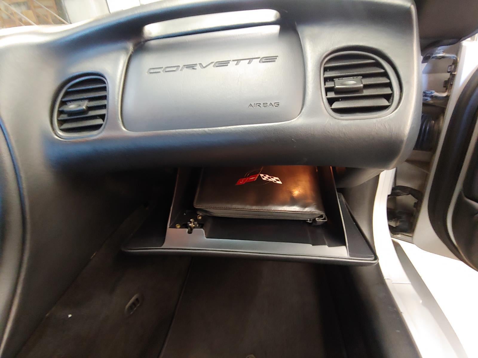 1998 Chevrolet Corvette Base
