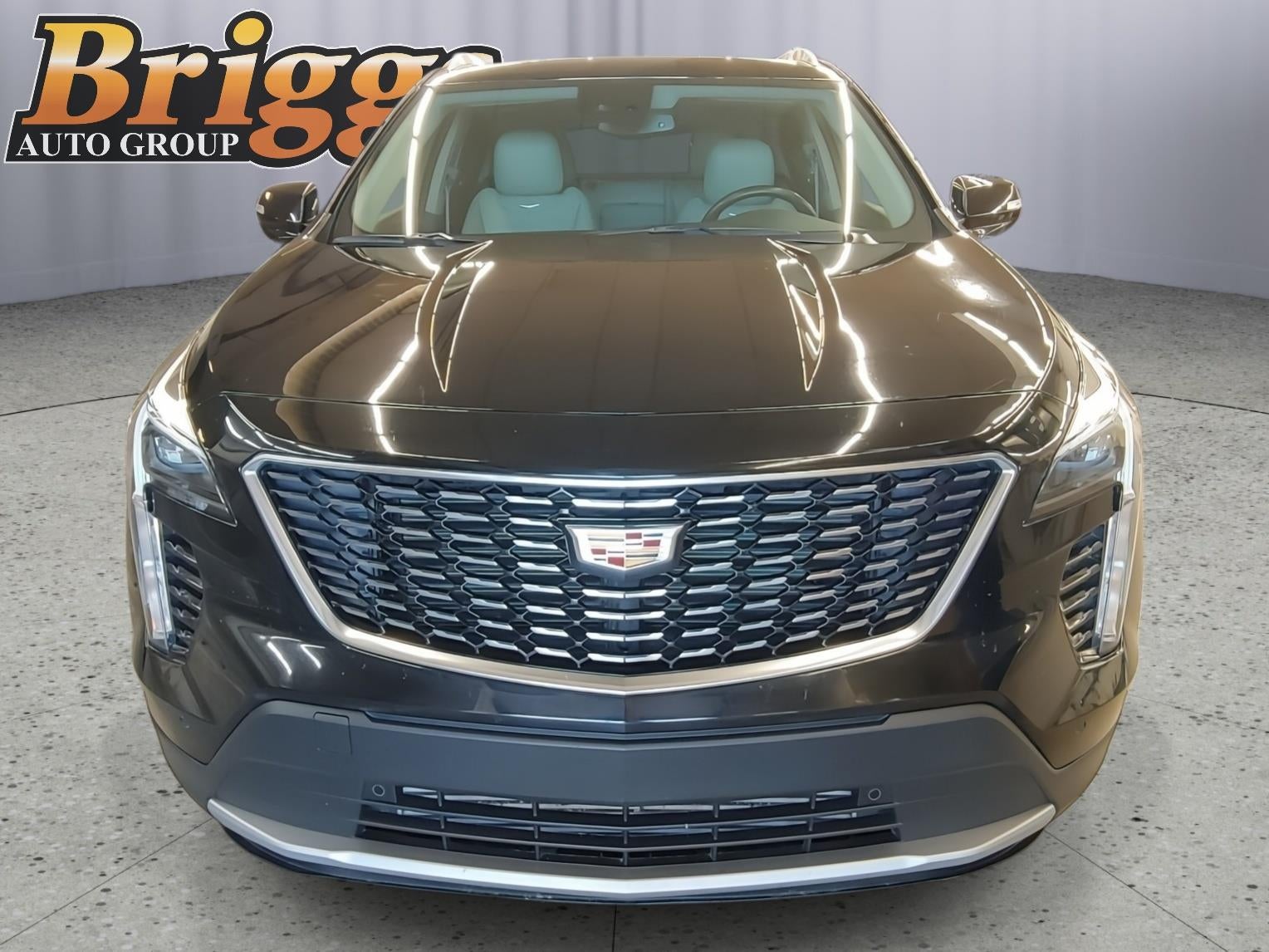 2023 Cadillac XT4 AWD Premium Luxury