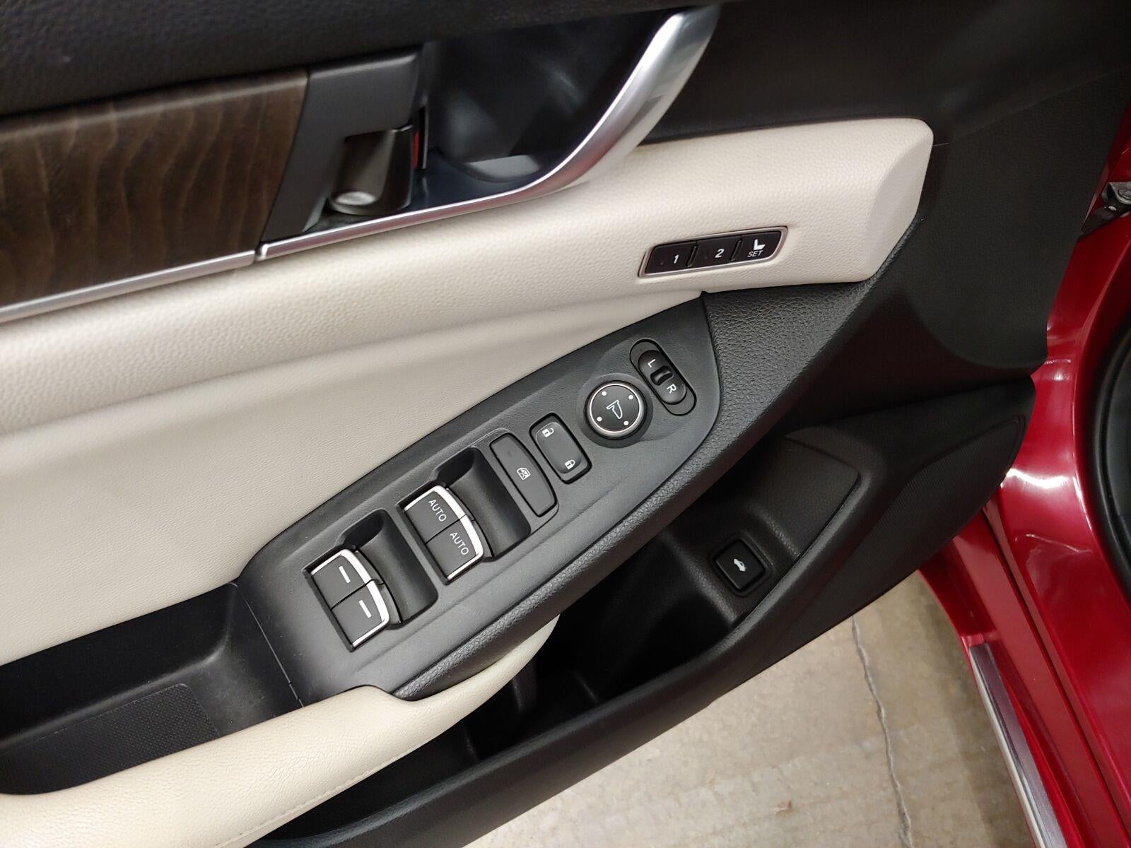 2018 Honda Accord Sedan Touring 1.5T