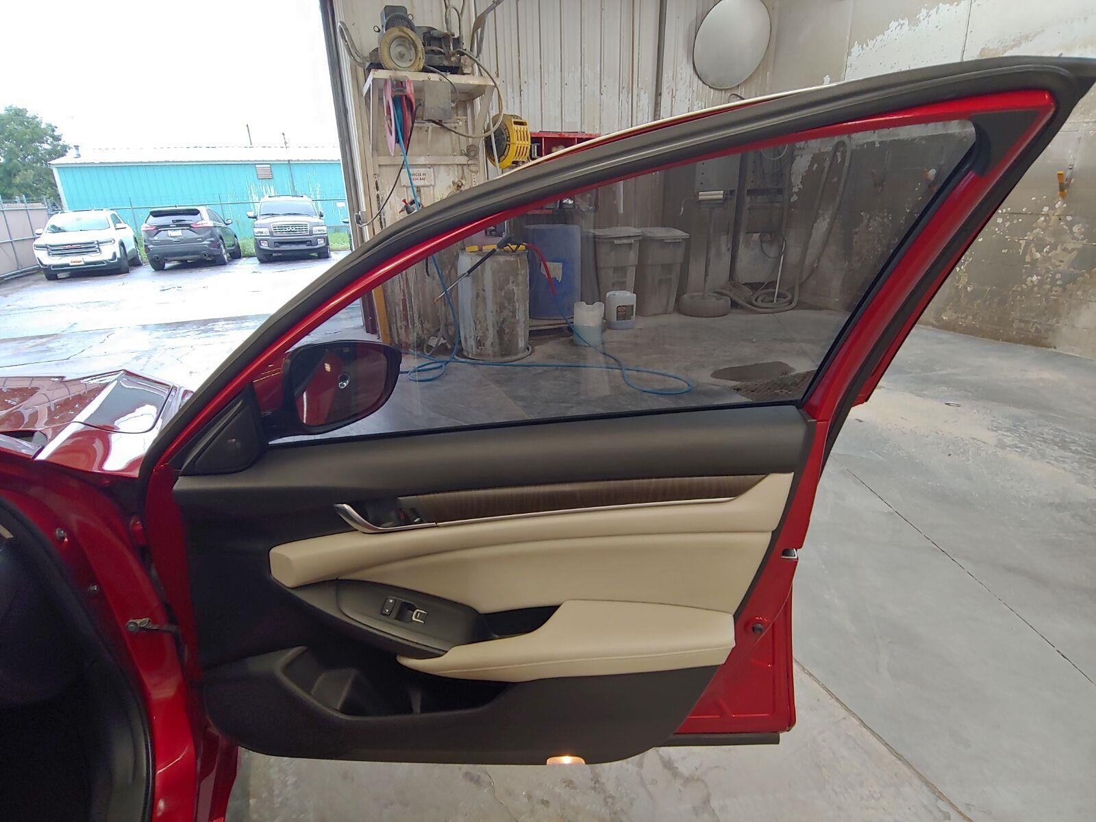 2018 Honda Accord Sedan Touring 1.5T
