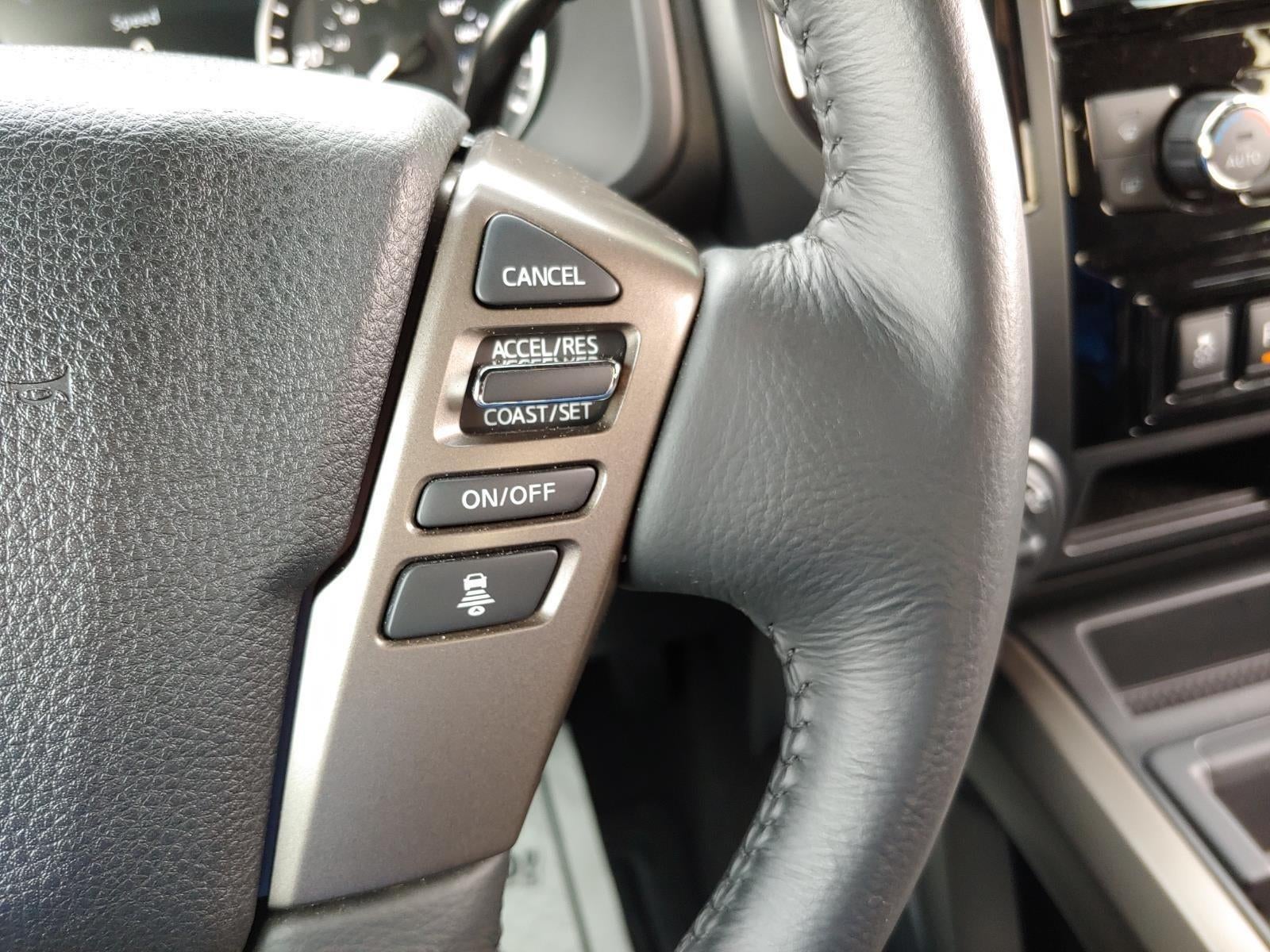 2024 Nissan Titan SV