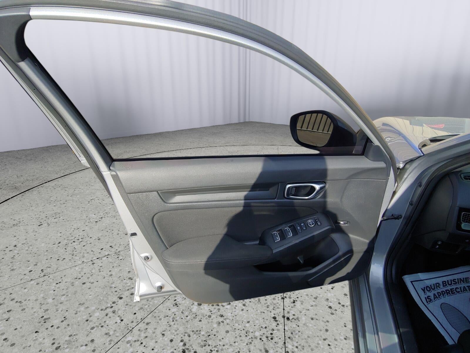 2022 Honda Civic Sedan LX