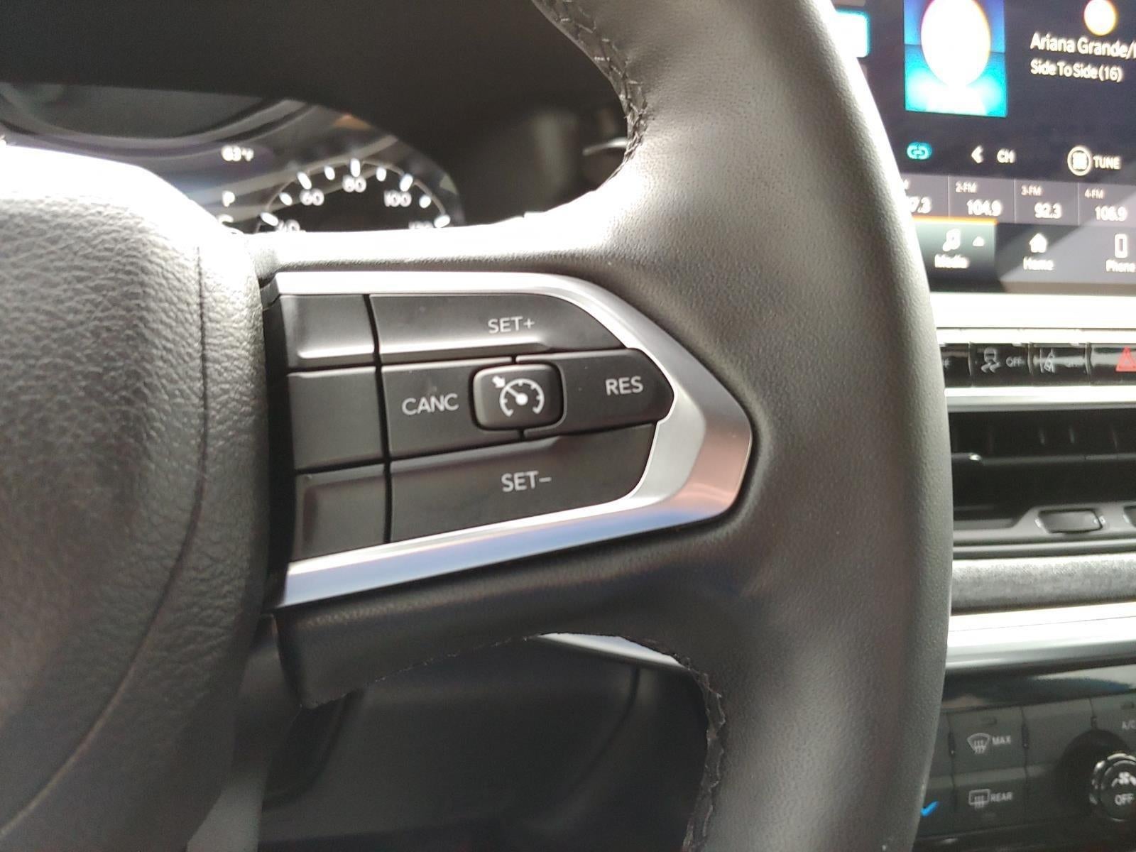 2024 Jeep Compass Latitude Lux