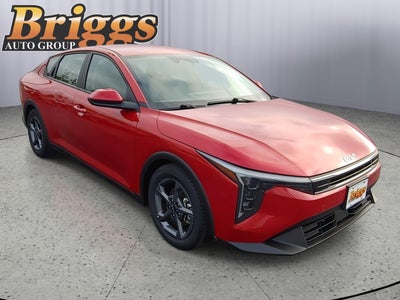 2025 Kia K4 LXS