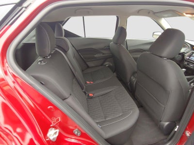 2022 Nissan Kicks SV