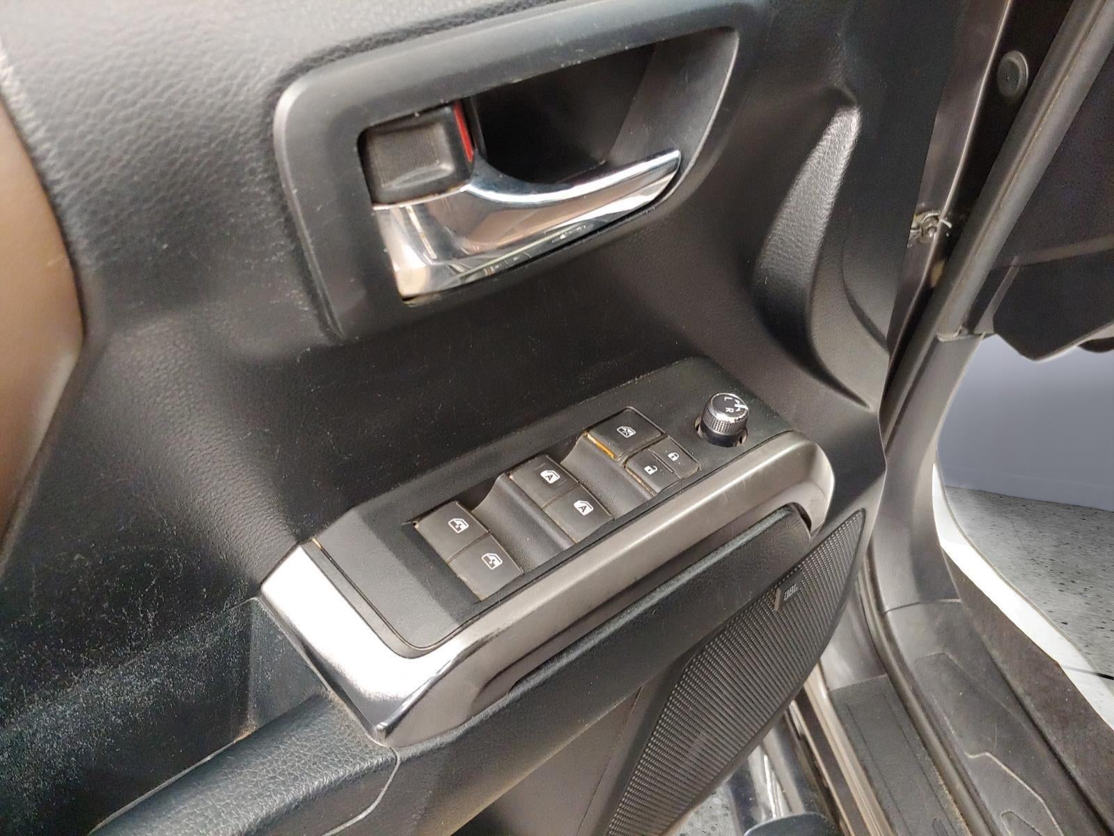 2016 Toyota Tacoma Limited