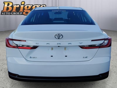 2025 Toyota Camry SE