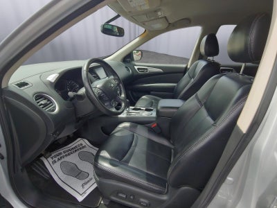 2019 Nissan Pathfinder SL