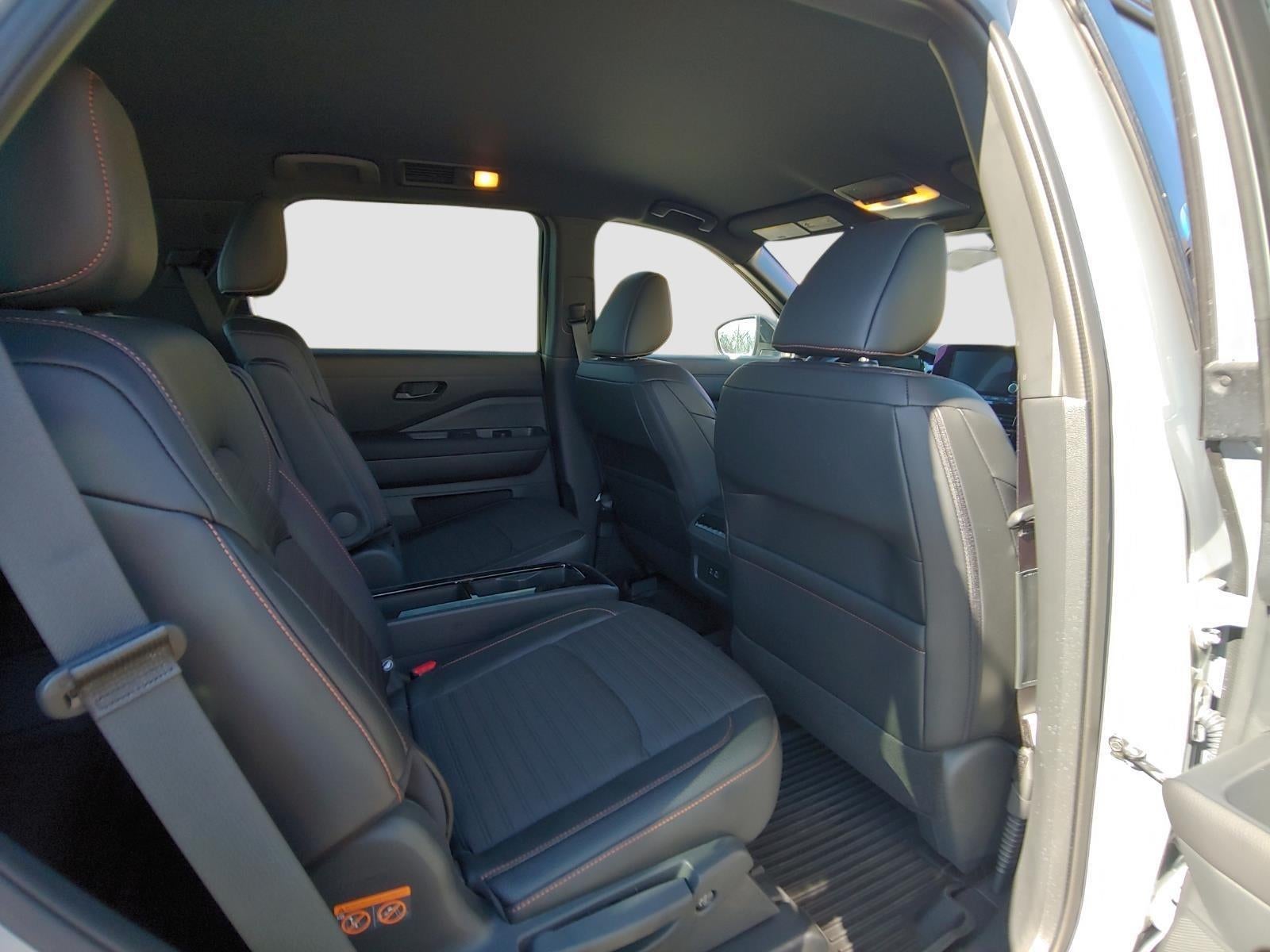 2025 Nissan Pathfinder Rock Creek