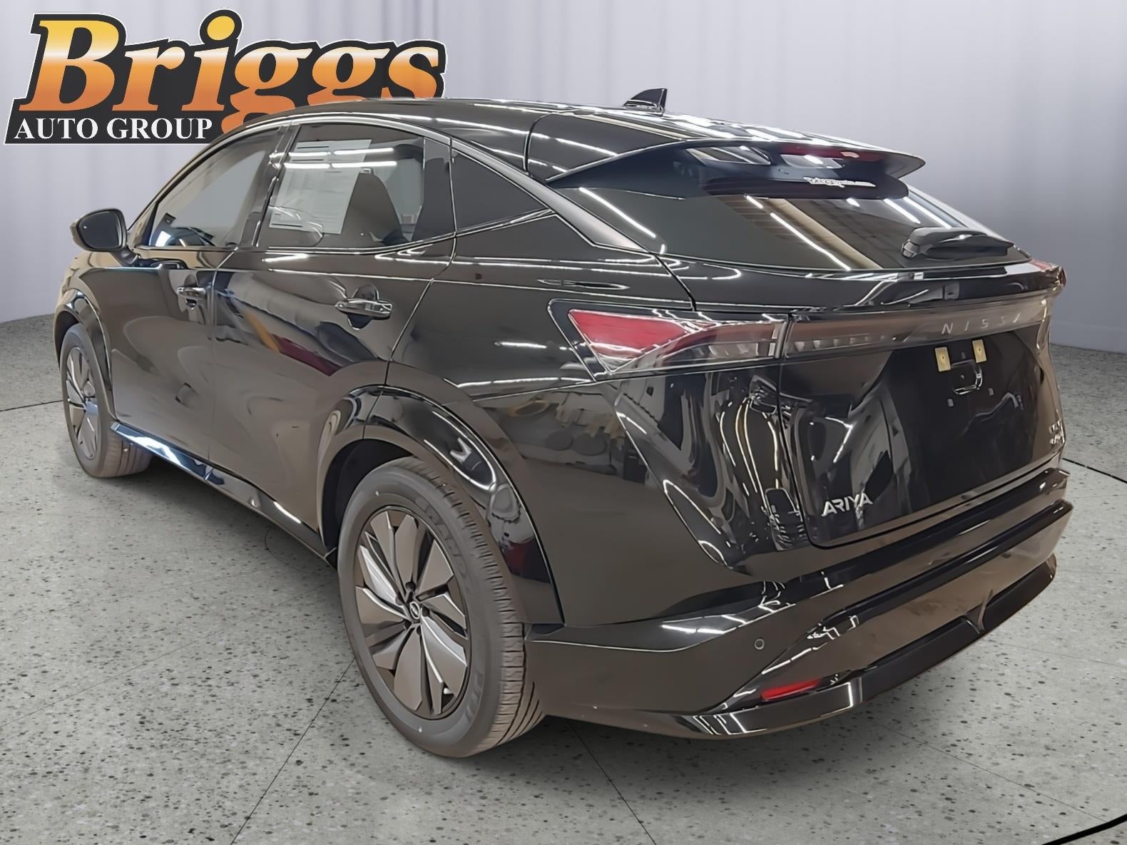 2023 Nissan ARIYA EVOLVE+