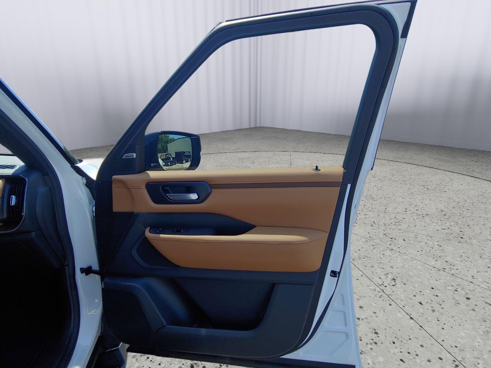 2025 Nissan Armada SL