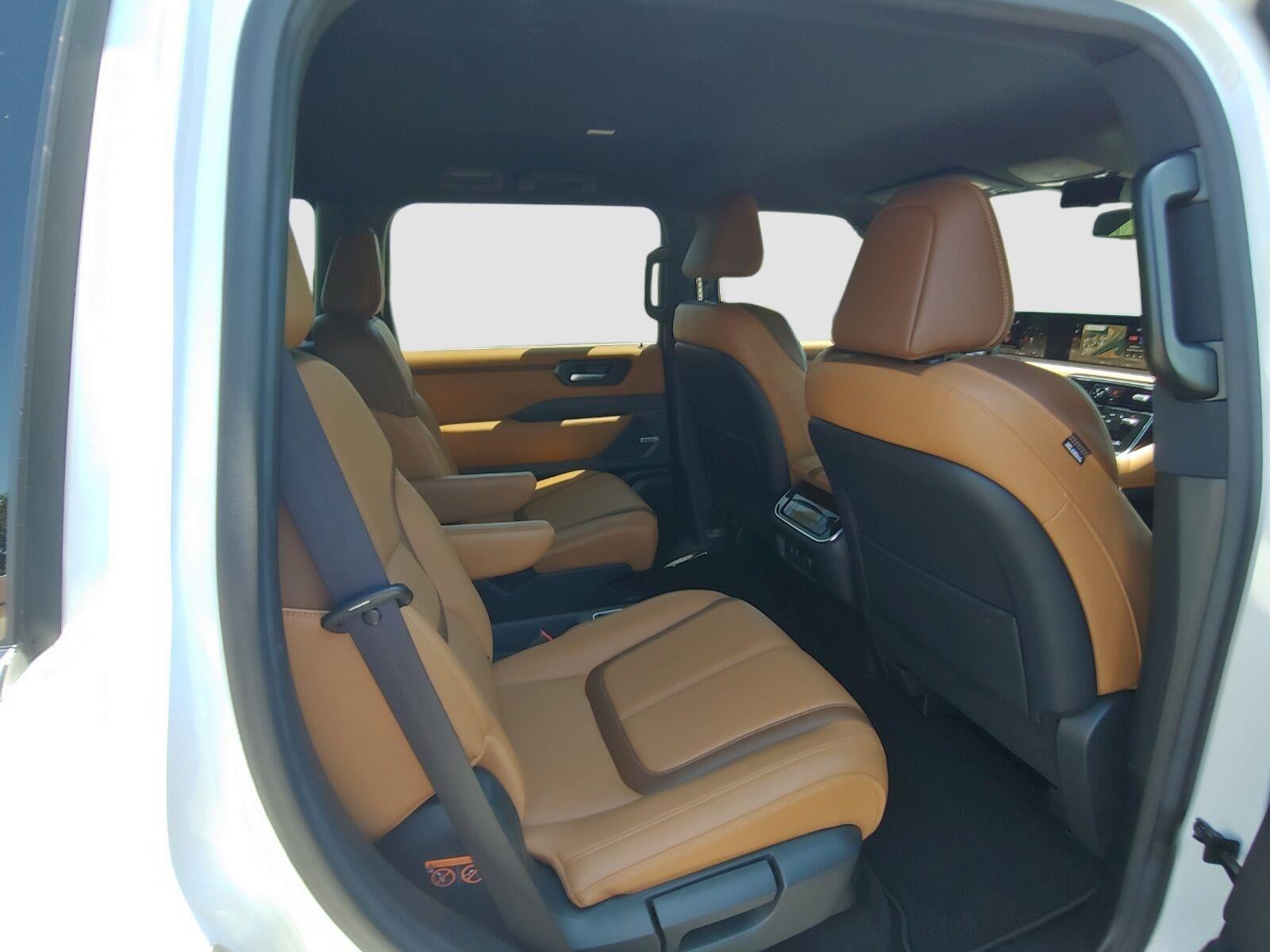 2025 Nissan Armada SL