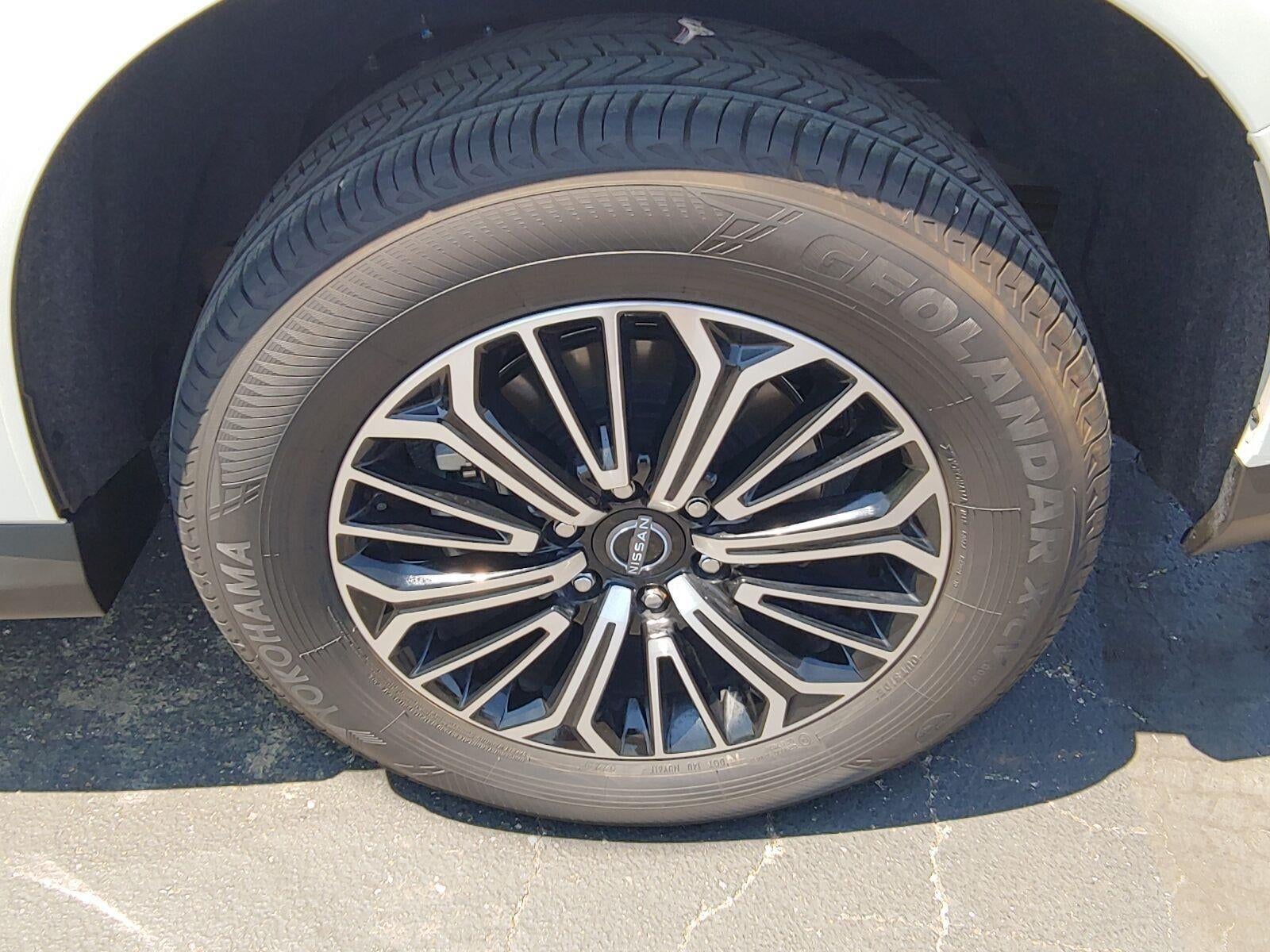 2025 Nissan Armada SL