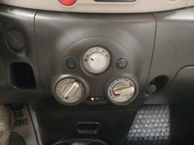 2011 Nissan cube 1.8 S