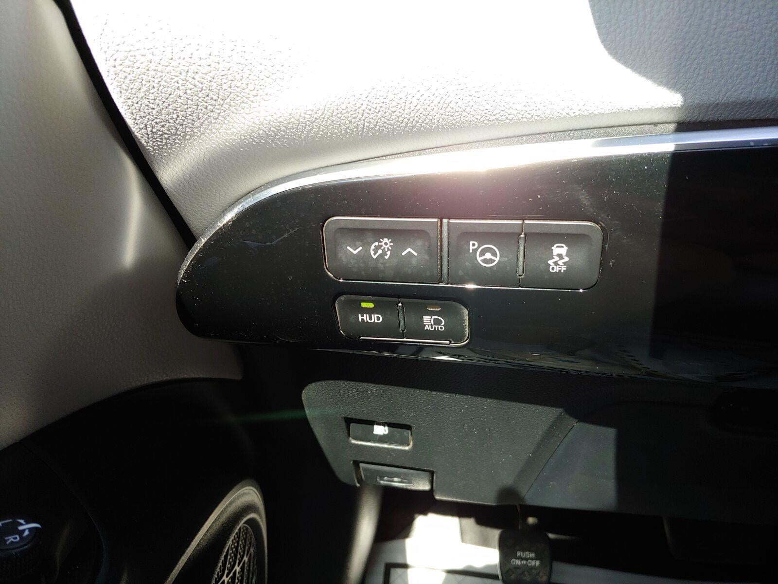 2022 Toyota Prius Limited