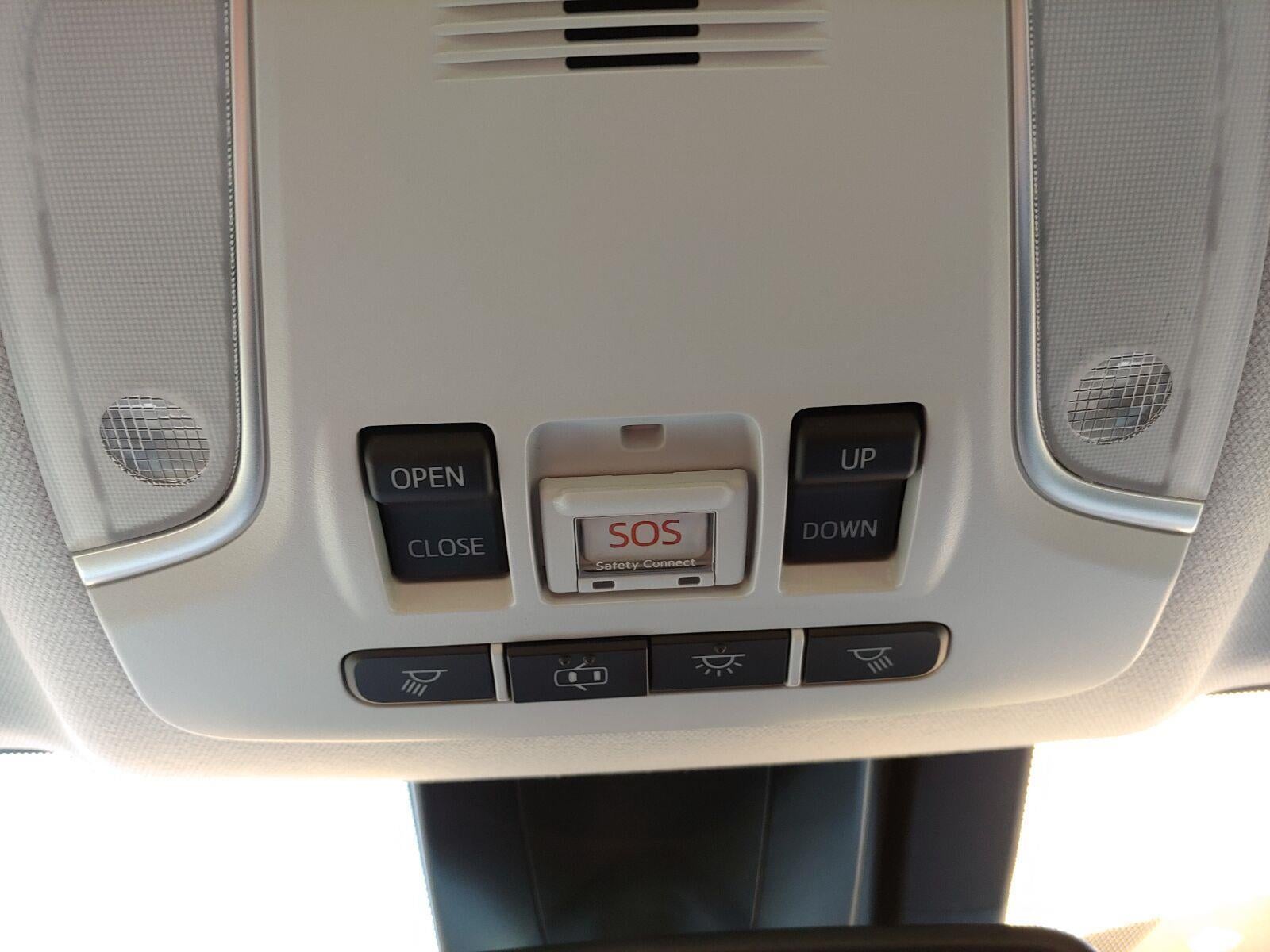 2022 Toyota Prius Limited