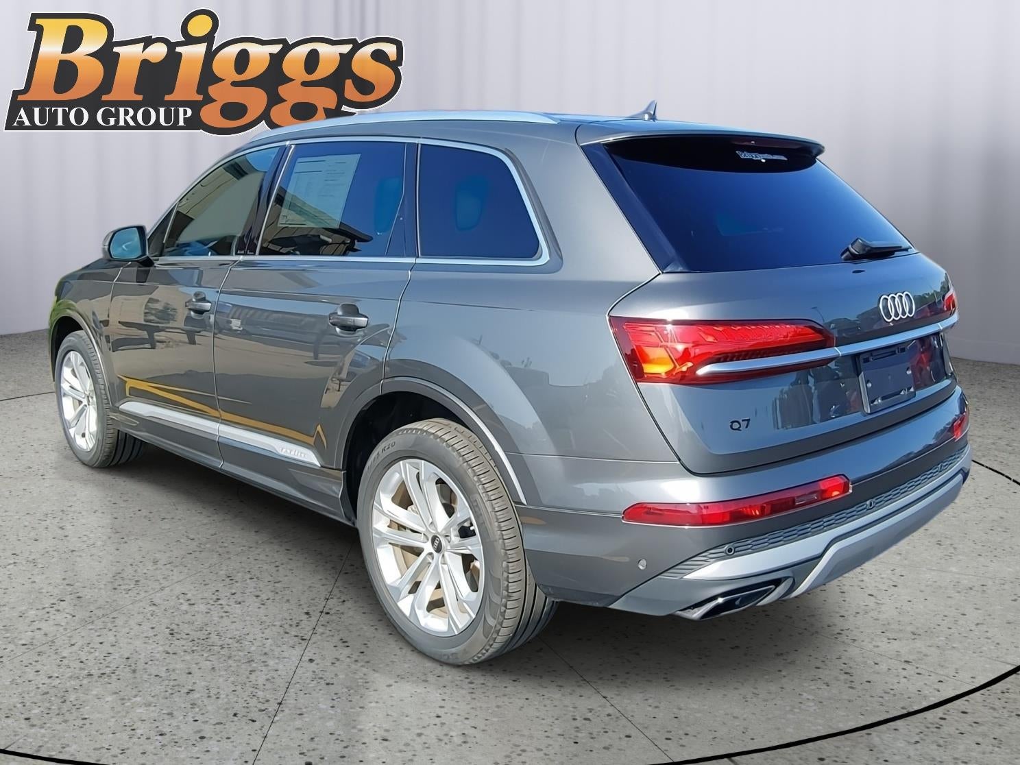 2025 Audi Q7 Premium Plus