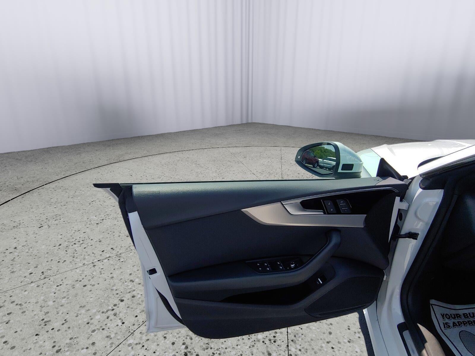 2025 Audi A5 Sportback S line Premium