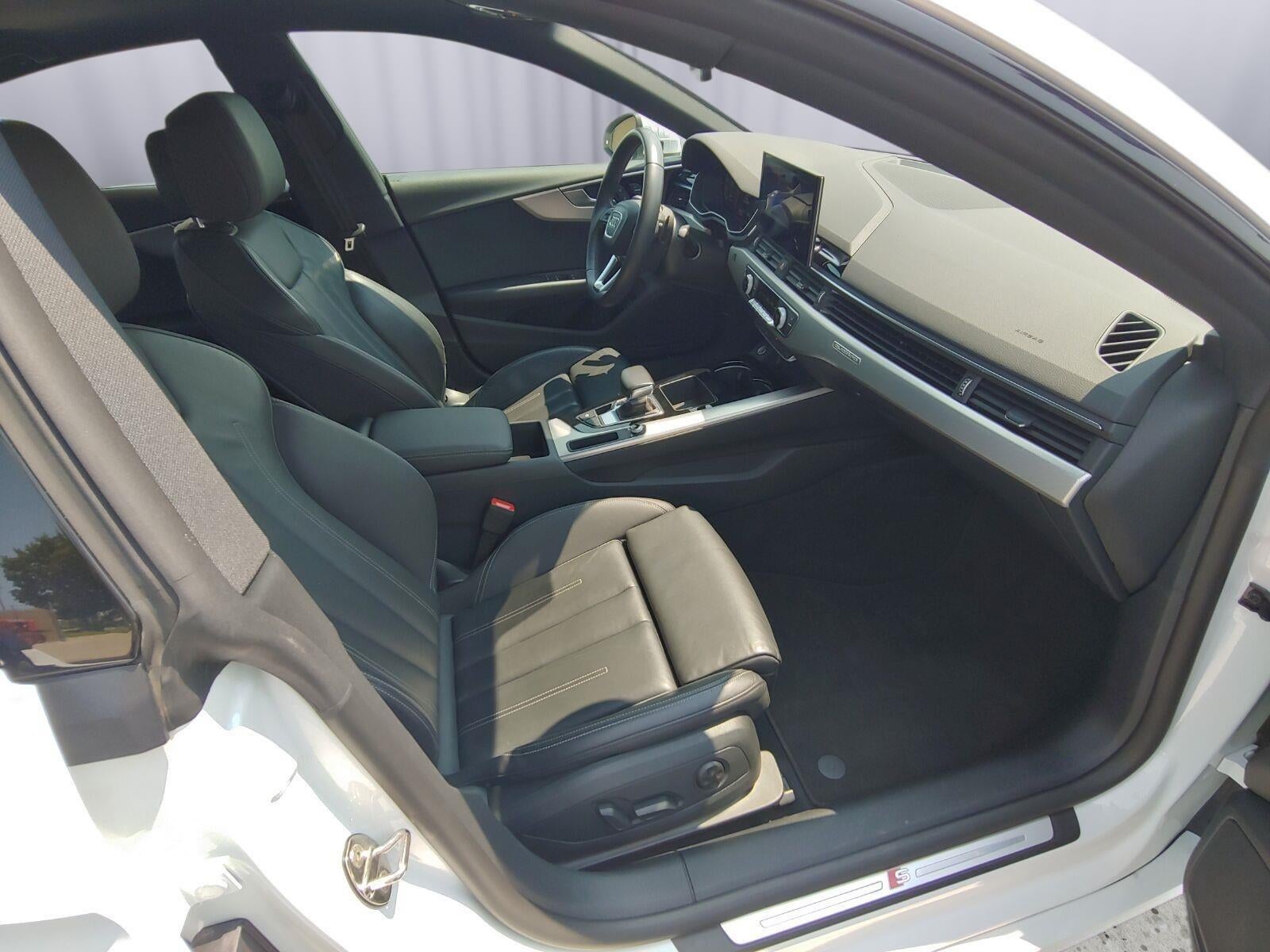 2025 Audi A5 Sportback S line Premium