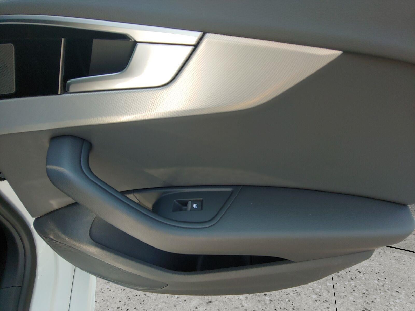 2025 Audi A5 Sportback S line Premium