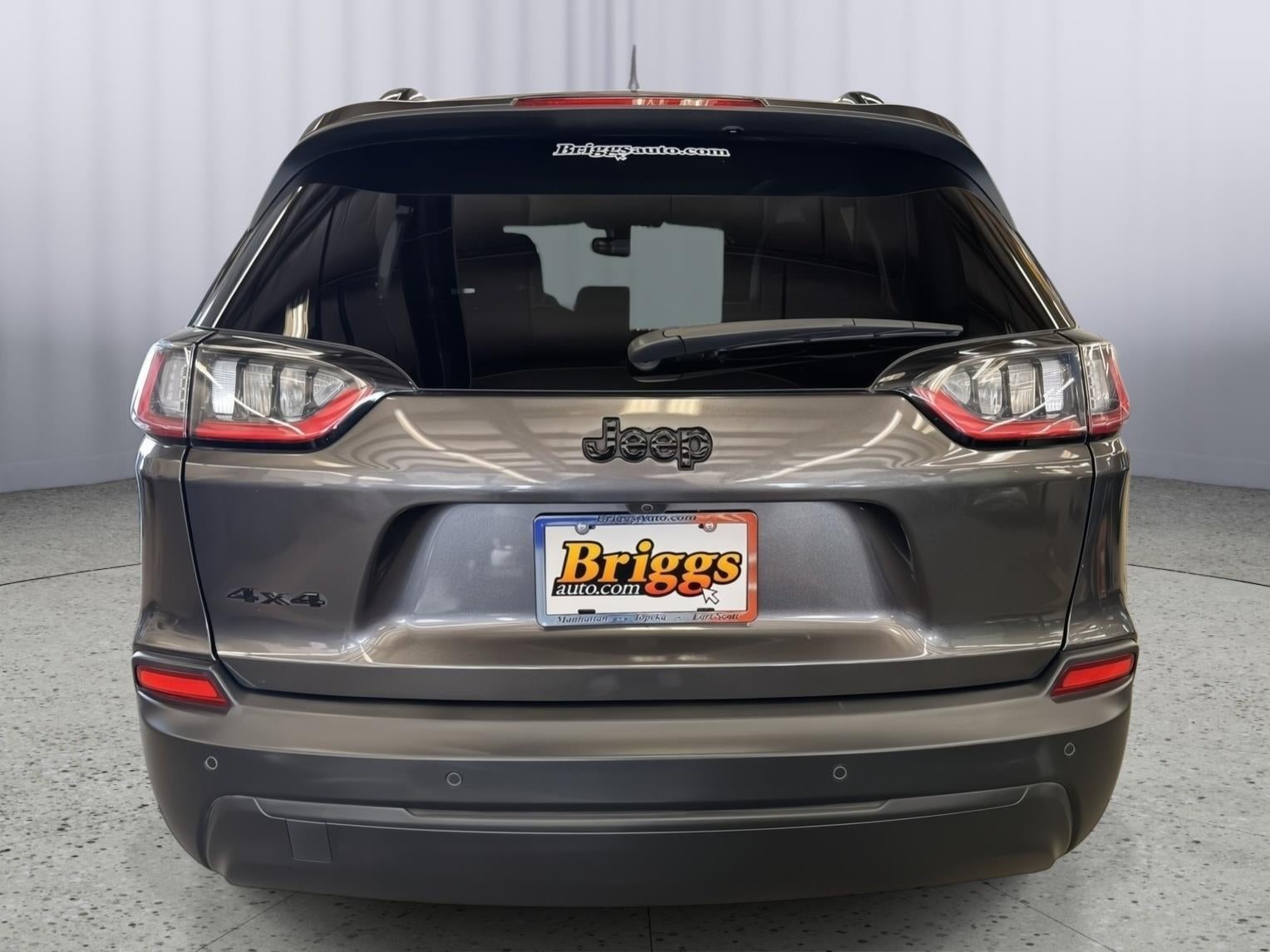 2023 Jeep Cherokee Altitude Lux