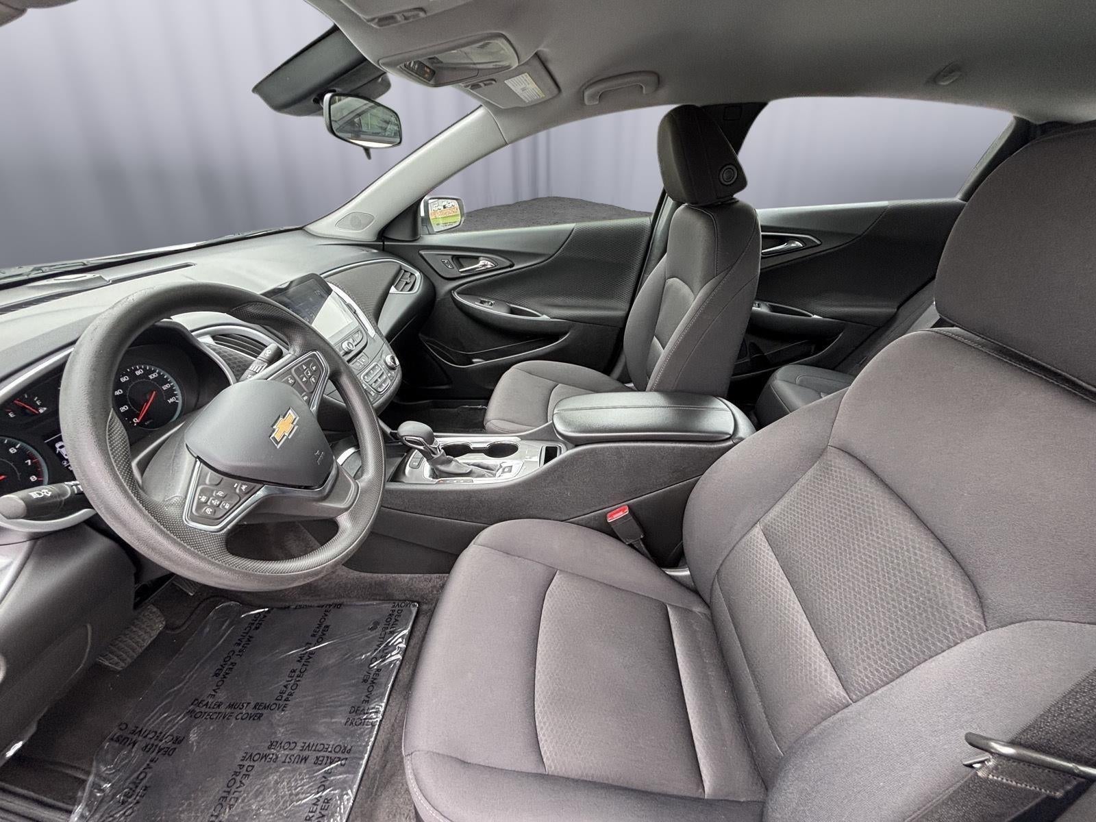 2024 Chevrolet MALIBU LT
