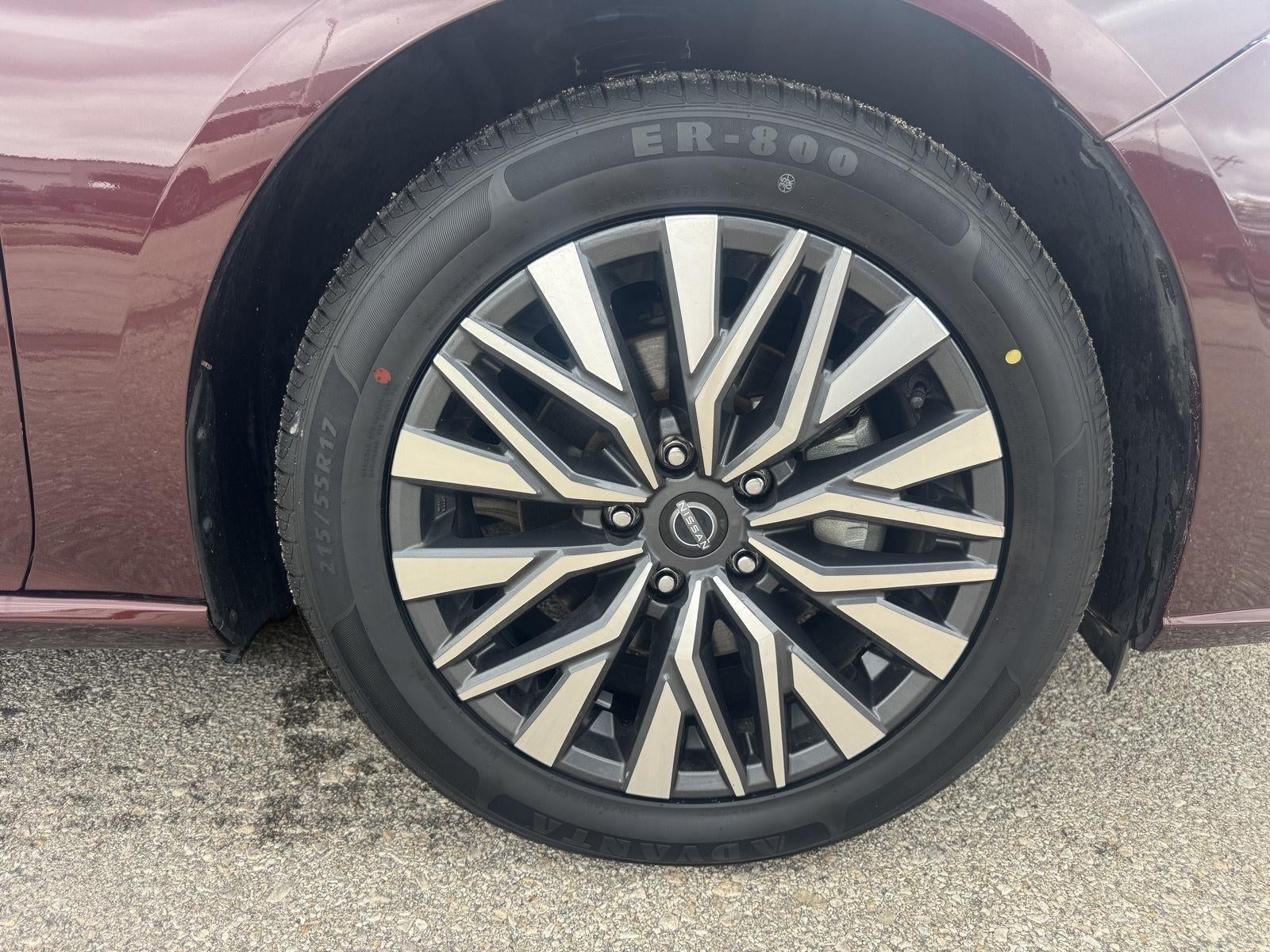 2024 Nissan Altima 2.5 SV