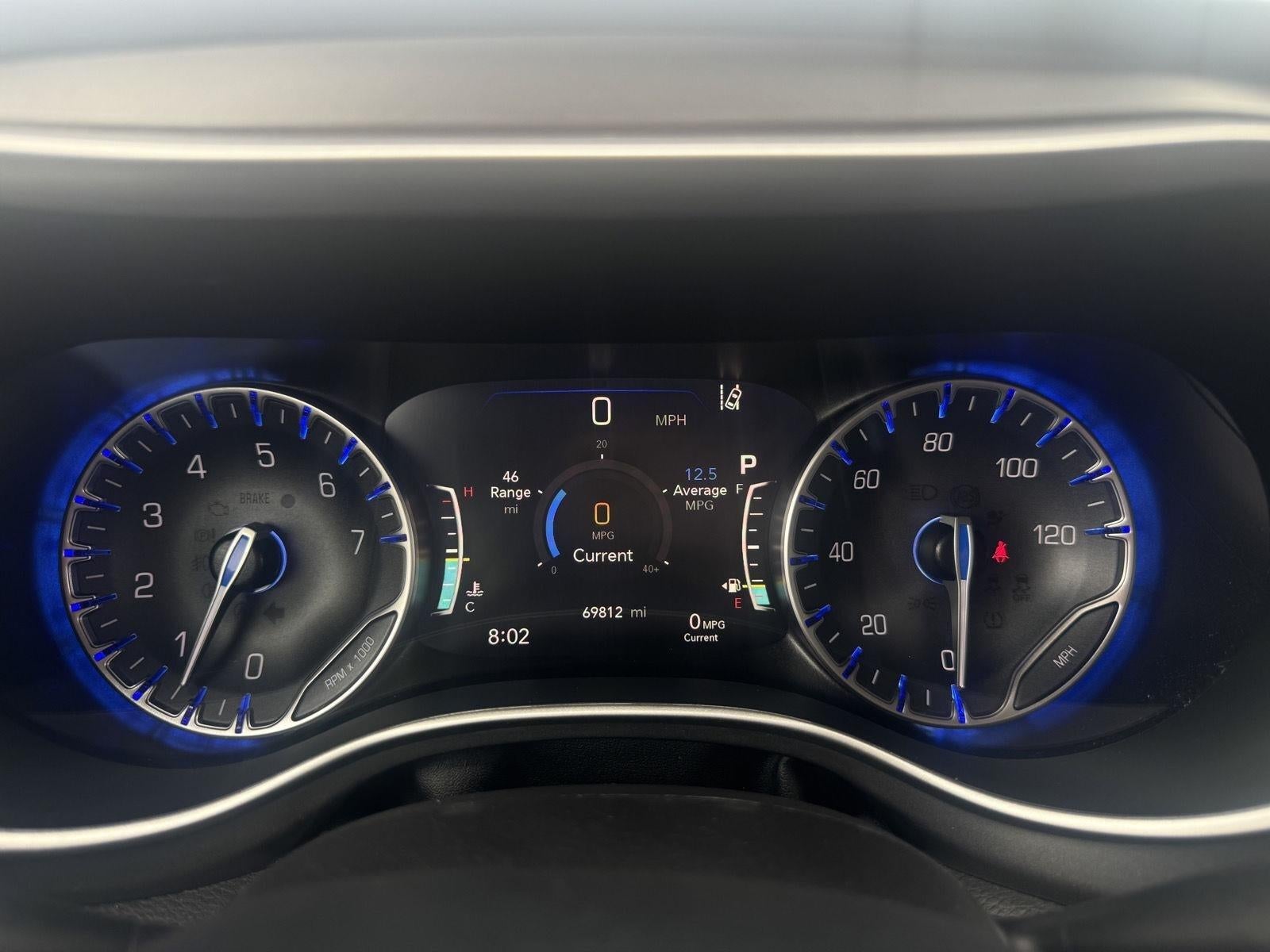 2023 Chrysler Pacifica Touring L