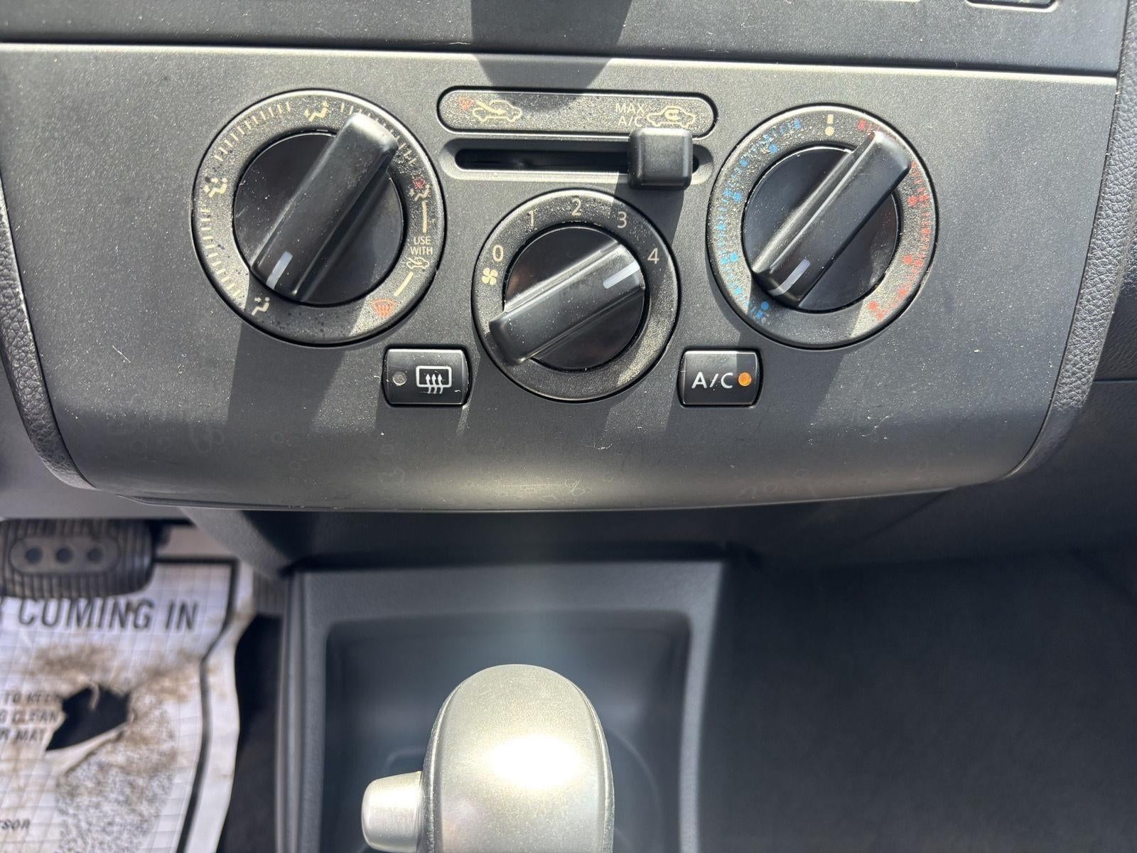 2009 Nissan Versa 1.8 SL