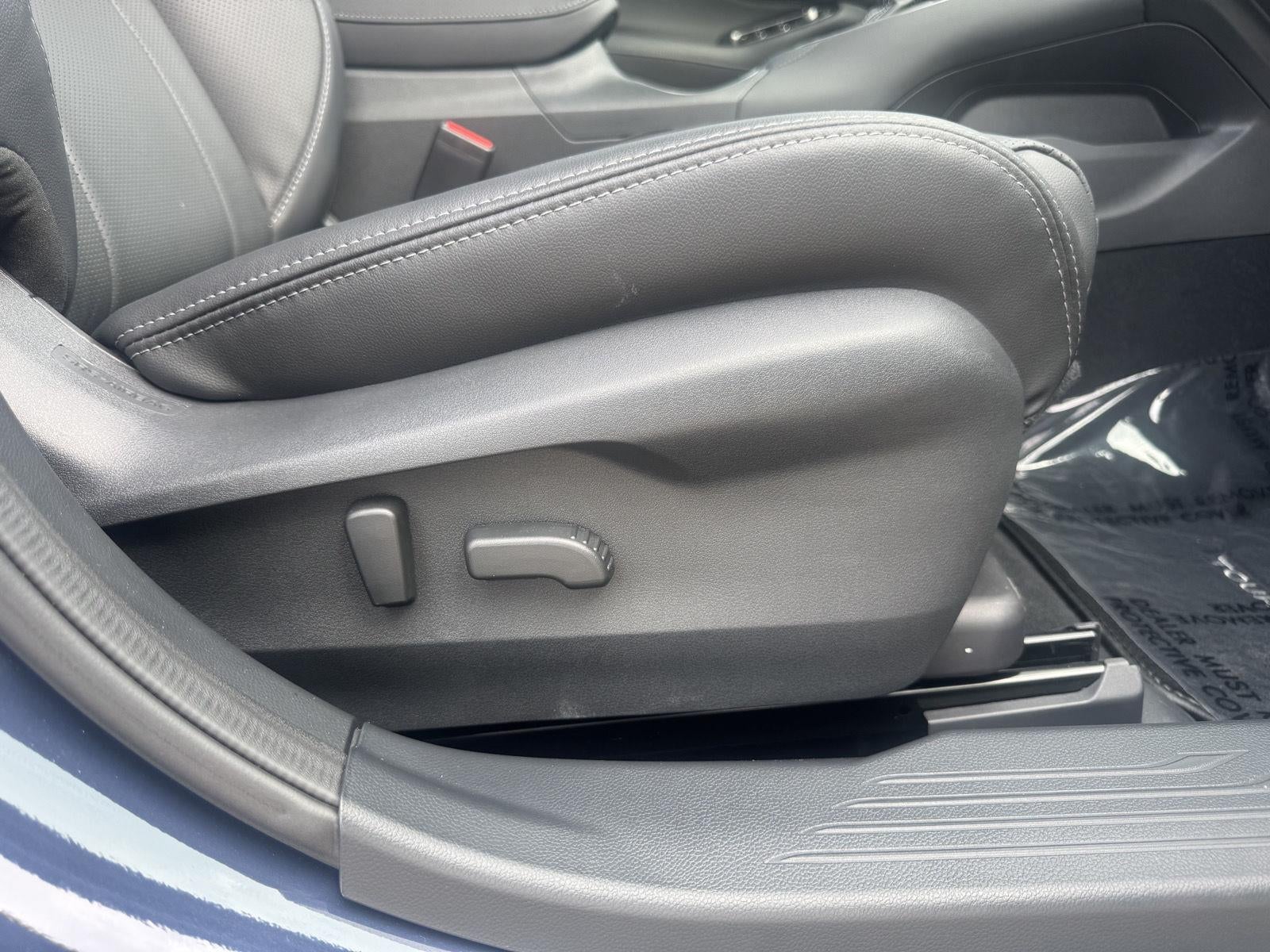 2025 Subaru Legacy Touring XT