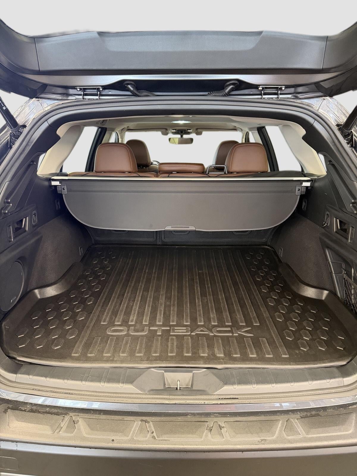 2022 Subaru Outback Touring XT