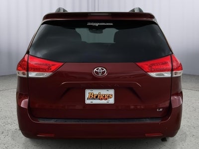 2011 Toyota Sienna LE 7-Passenger