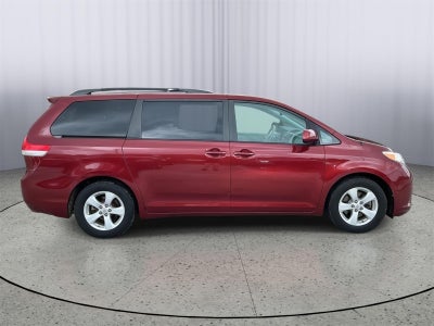 2011 Toyota Sienna LE 7-Passenger