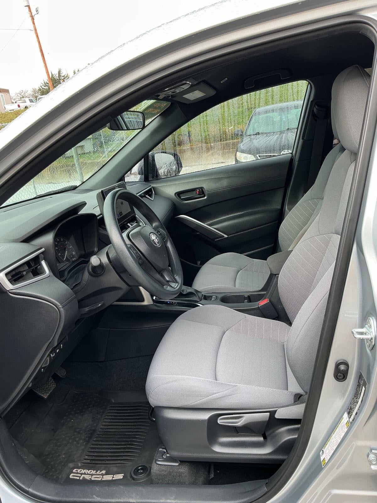 2025 Toyota COROLLA CROSS HYBRID Hybrid S