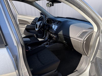 2024 Mitsubishi Outlander Sport SE