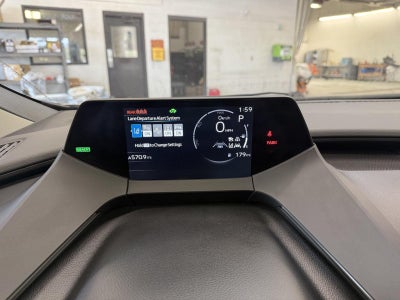 2023 Toyota Prius XLE