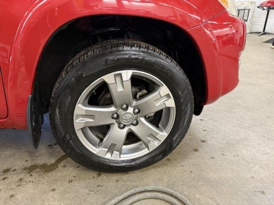 2011 Toyota RAV4 Sport