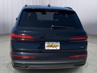 2022 Audi Q7 Premium Plus
