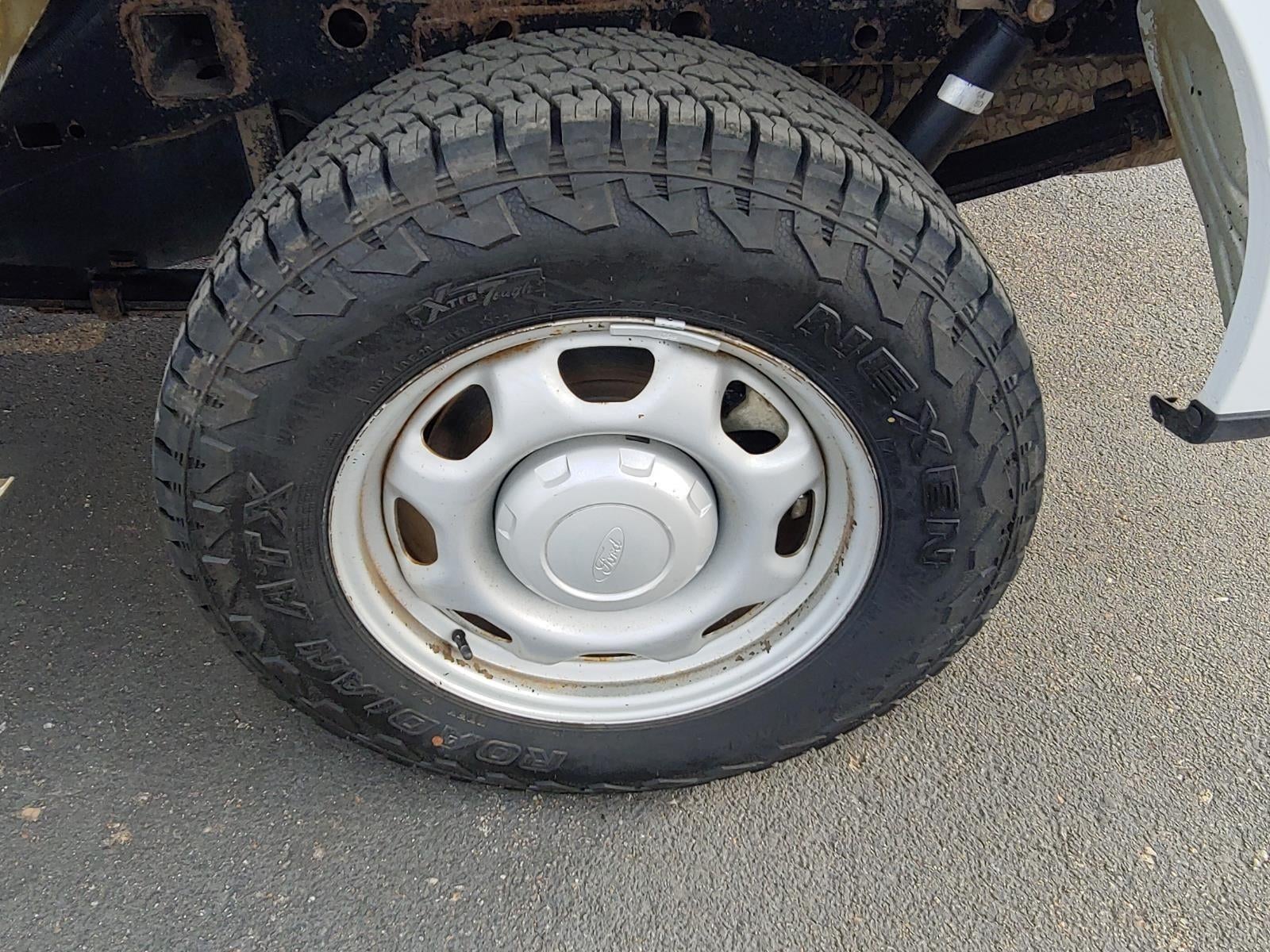 2015 Ford F-150 Base