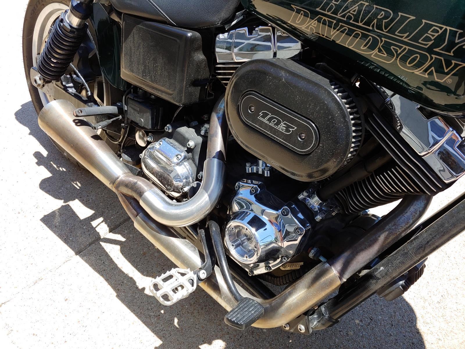 2015 HARLEY DAVIDSON DYNA GLIDE