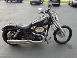 2016 HARLEY-DAVIDSON Dyna Wide Base
