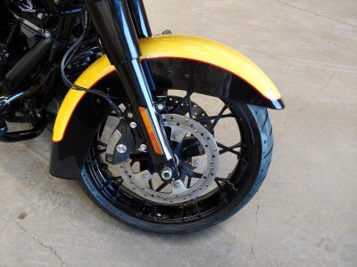 2023 HARLEY-DAVIDSON ROAD GLIDE Base