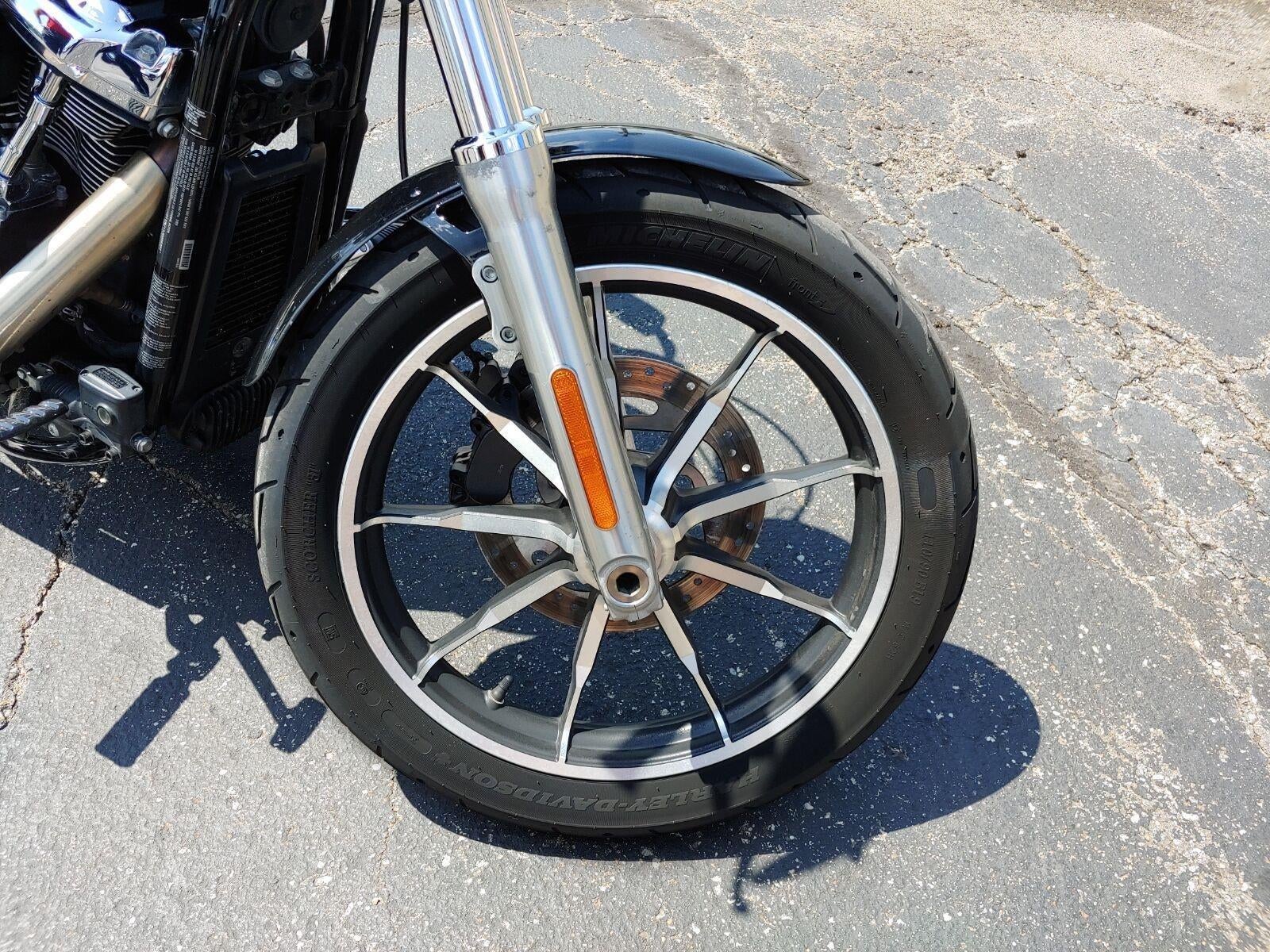 2018 HARLEY-DAVIDSON LOW RIDER Base