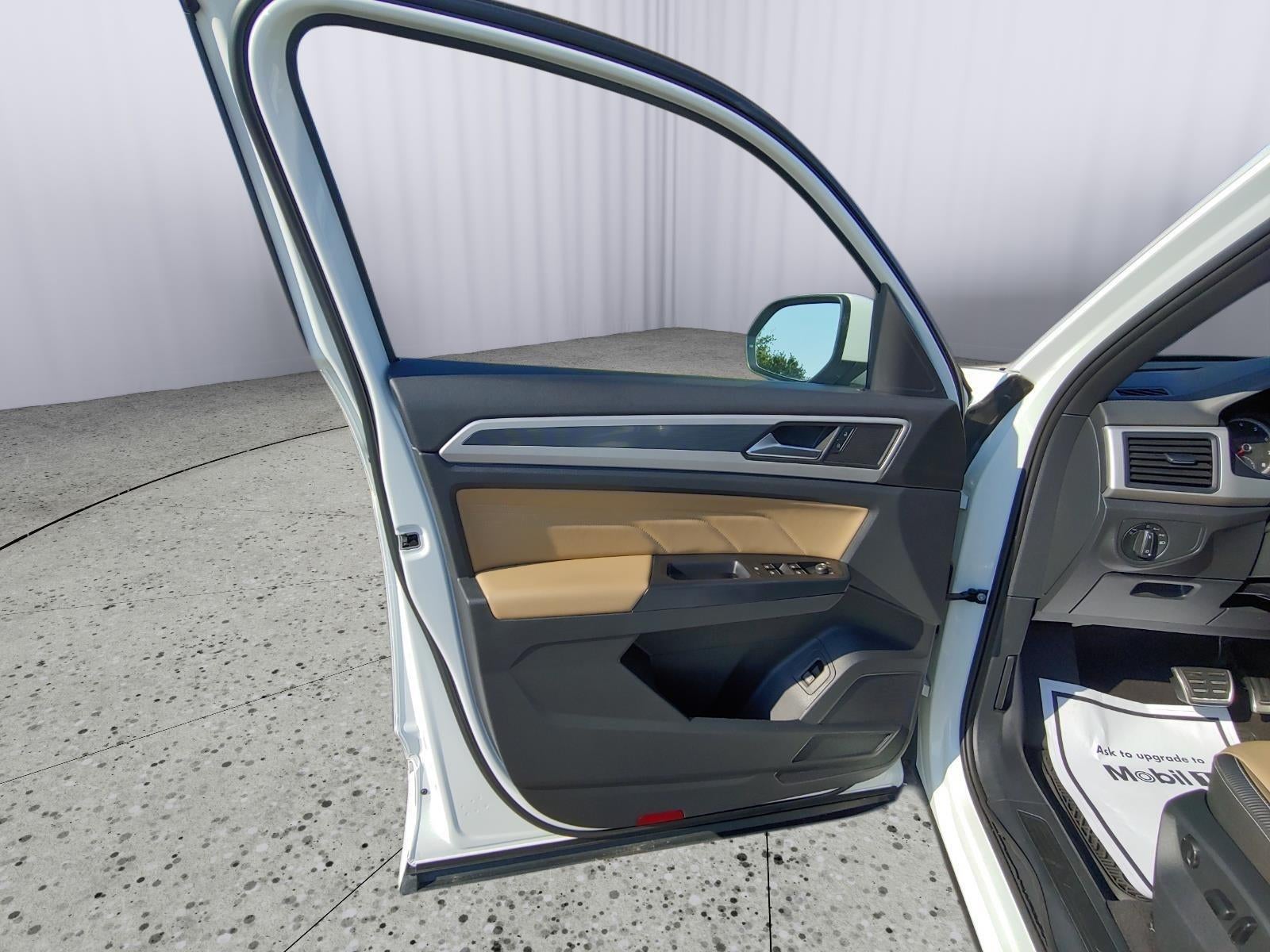 2021 Volkswagen Atlas Cross Sport 3.6L V6 SE w/Technology R-Line