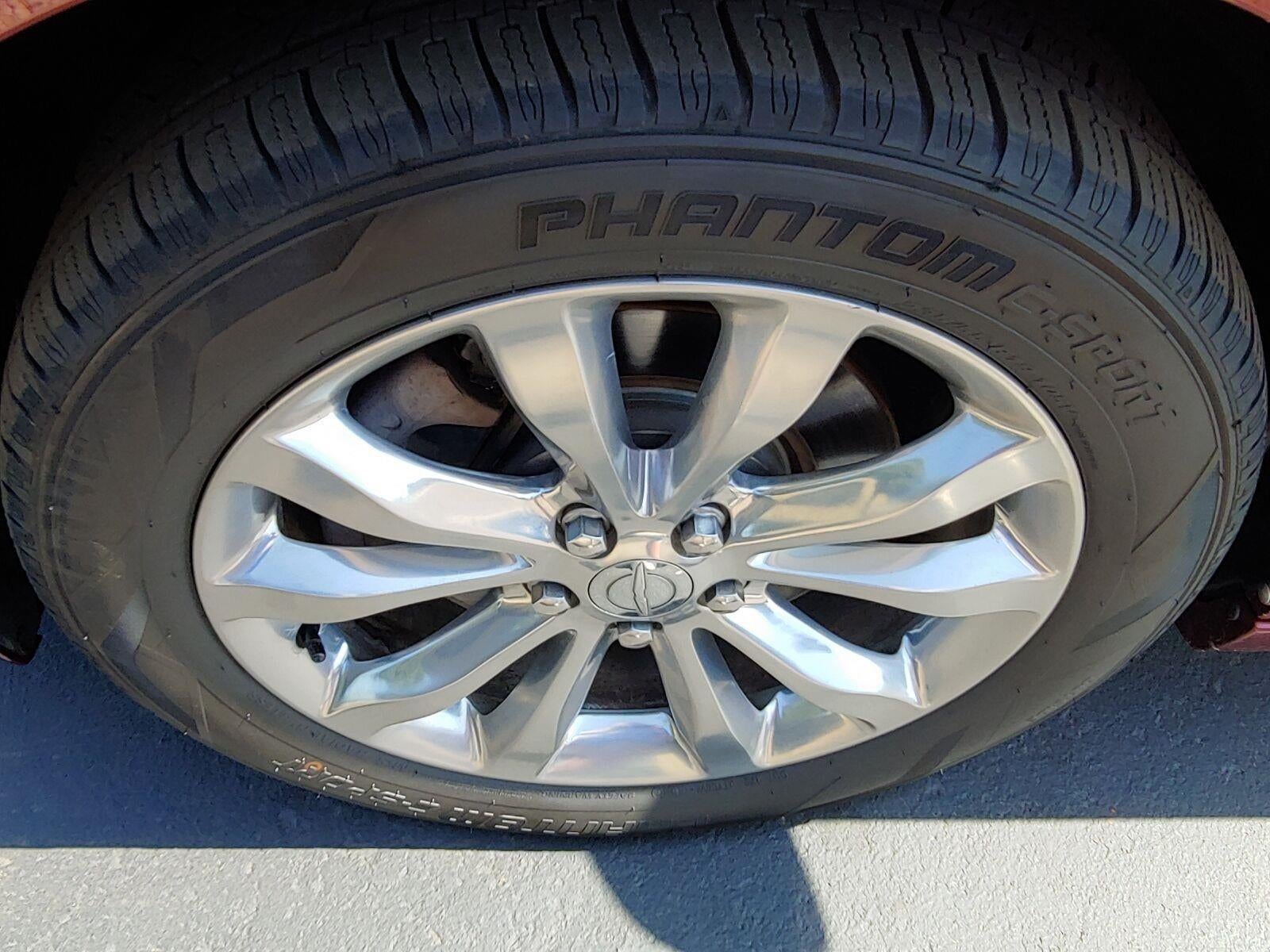2018 Chrysler 300 Limited