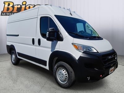 2025 RAM ProMaster Cargo Van Tradesman