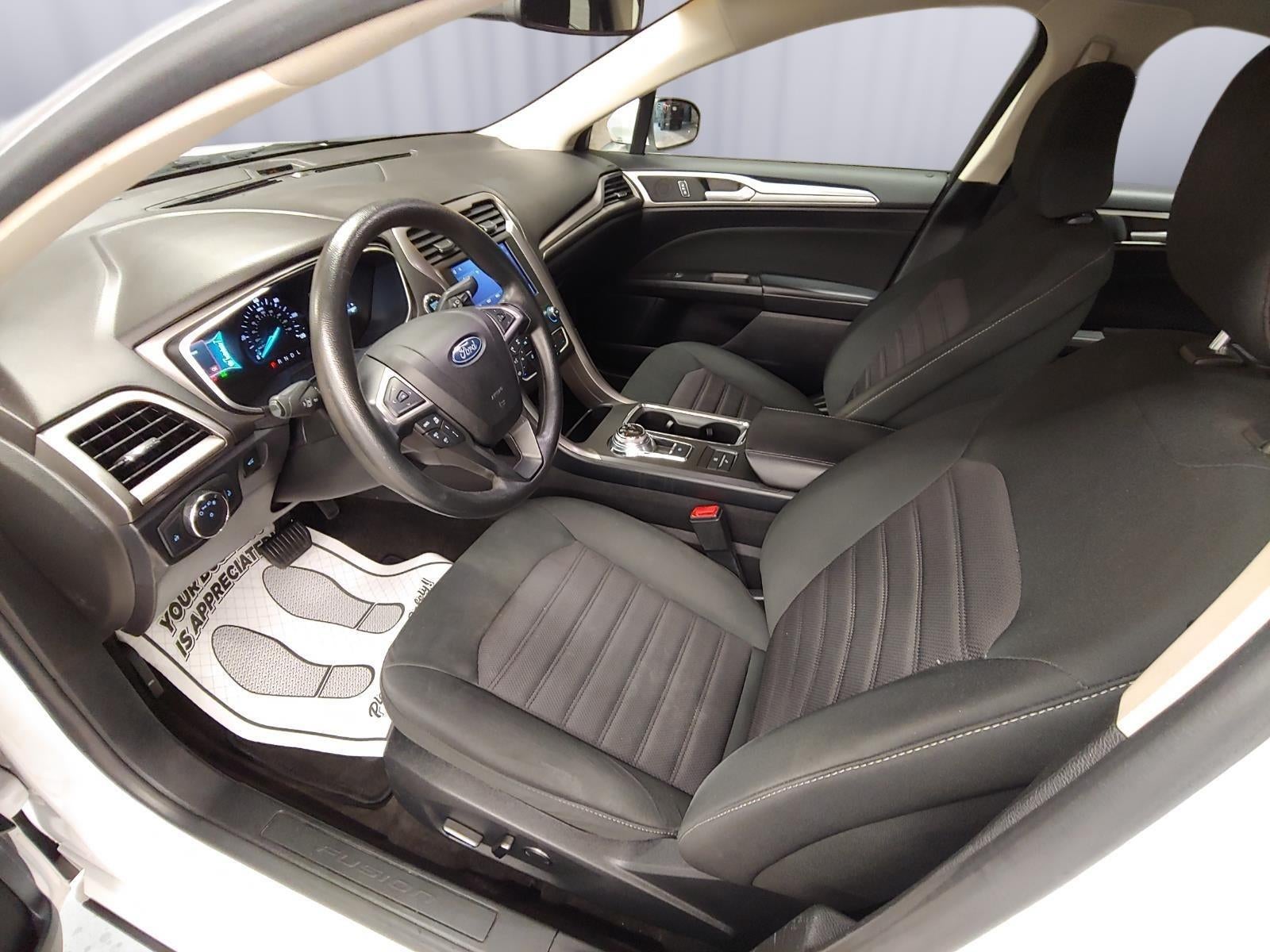 2020 Ford Fusion Hybrid SE