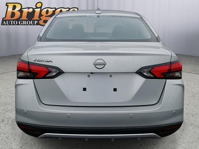 2025 Nissan Versa SV