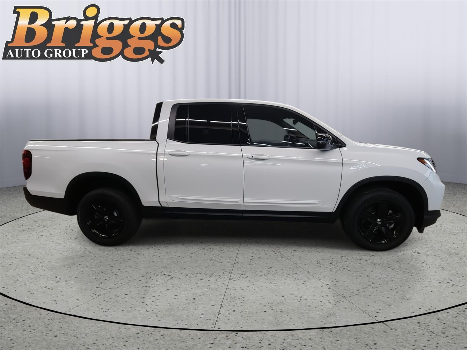 2023 Honda Ridgeline Black Edition