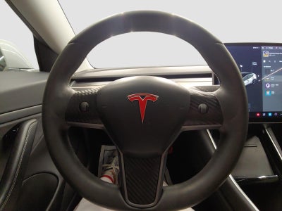 2020 Tesla Model 3 Performance